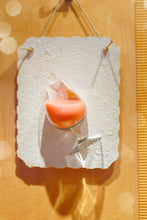 Lade das Bild in den Galerie-Viewer, Windlichtplatte aus Bierglas