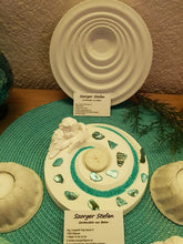 Lade das Bild in den Galerie-Viewer, Relieffscheiben mit Teelicht