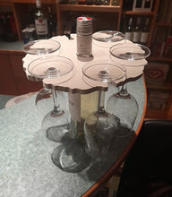 Lade das Bild in den Galerie-Viewer, 6er Weinglasbutler  aus Beton