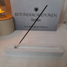 Lade das Bild in den Galerie-Viewer, Räucherstäbchen Schale