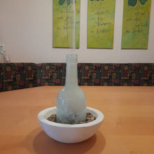 Lade das Bild in den Galerie-Viewer, Räucherschale mit Flaschen Upcycling