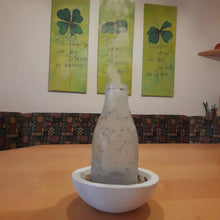 Lade das Bild in den Galerie-Viewer, Räucherschale mit Flaschen Upcycling
